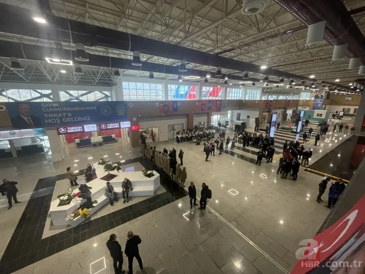 Başkan Erdoğan Tokat Havalimanı'nı açtı! Kokpitten böyle izledi