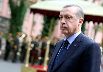 Erdoğan'dan siyasi parti liderlerine davet!