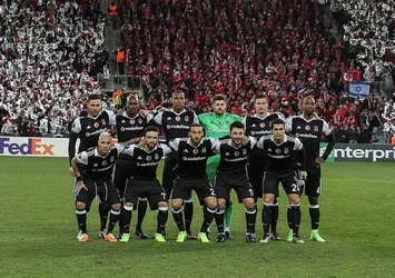 Vodafone Arena'da 11'ler belli oldu