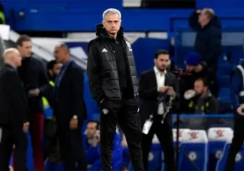 Mourinho'dan Chelsea taraftarına cevap