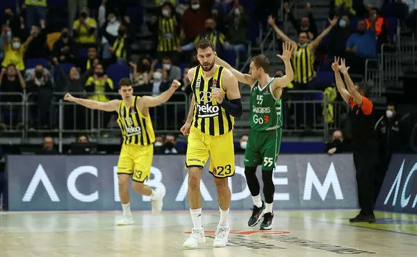fenerbahceden-harika-geri-donus-fenerbahce-73-67-zalgiris-kaunas-mac-sonucu-1642718421757.jpg Fenerbahçe'den harika geri dönüş! Fenerbahçe 73-67 Zalgiris Kaunas (MAÇ SONUCU) - 1