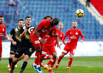 Osmanlıspor ile Antalyaspor berabere kaldı