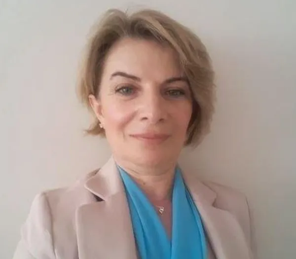 İYİ Parti’de Meral Akşener’e yakınlığıyla bilinen Şenol K. uyuşturucu ile yakalandı! Polislerden böyle kaçtı