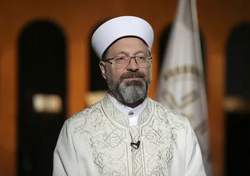 Diyanet İşleri Başkanı Ali Erbaş'tan dikkat çeken teravih mesajı