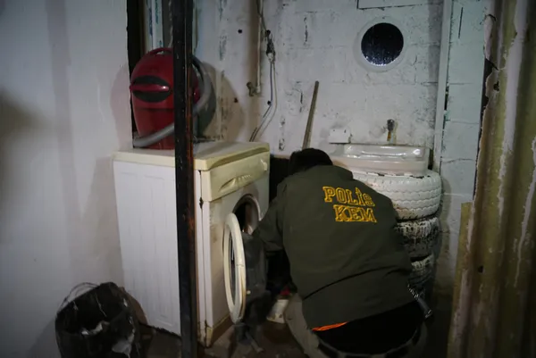 Şanlıurfa’da 350 polis ile ’torbacı’ operasyonu: 48 gözaltı