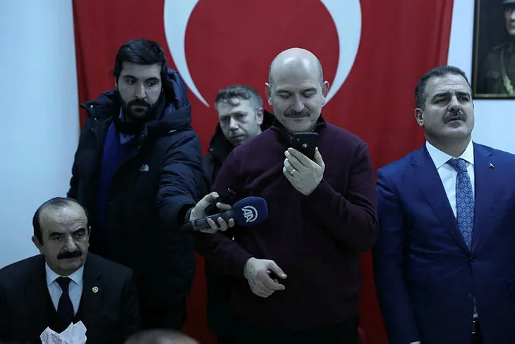 baskan-erdogan-hakkarideki-askerlerin-yeni-yilini-kutladi-1577831731356.jpg Başkan Erdoğan, Hakkari'deki askerlerin yeni yılını kutladı - 1