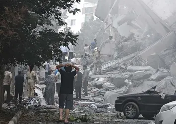 İsrail saldırıları İran'a kaça patladı?