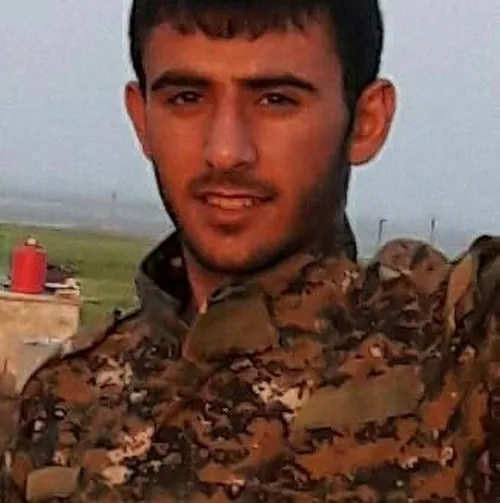 Ortak devriyede Türk zırhlısına çıkmaya çalışırken düşen kişi terörist çıktı - 3