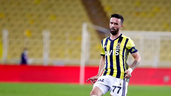 fenerbahceli-gokhan-gonulun-yeni-duragi-caykur-rizespor-oldu-bu-hafta-resmi-sozlesmeye-imza-atacak-1626209158137.jpg Fenerbahçeli Gökhan Gönül'ün yeni durağı Çaykur Rizespor oldu: Bu hafta resmi sözleşmeye imza atacak - 1