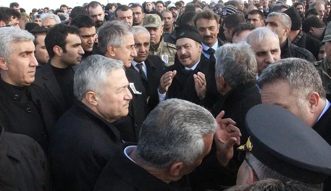 İzmir şehidimiz Fethi Sekin son yolculuğuna uğurlandı - 4