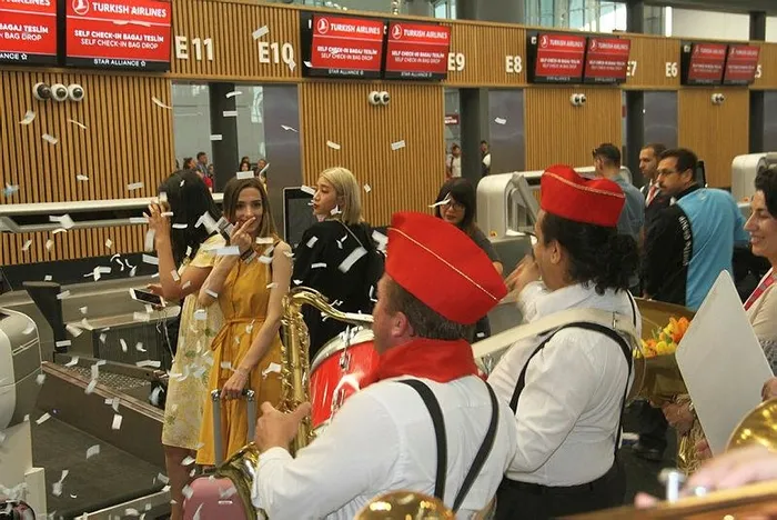 İstanbul Havalimanı’nda 10 milyonuncu yolcuya sürpriz