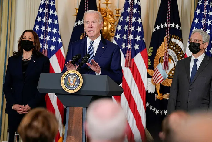 Son dakika: ABD Başkanı Joe Biden yetkilerini Kamala Harris’e devrediyor