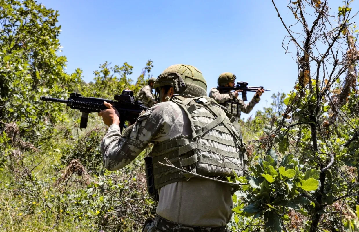 MSB'den son dakika açıklaması: 4 PKK’lı terörist Silopi’de teslim oldu