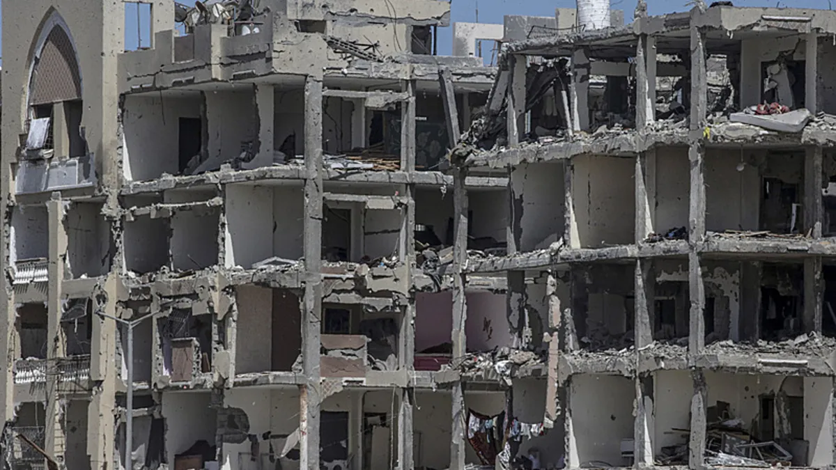 İsrail'den Gazze'ye bir saldırı daha: 12 Filistinli öldü