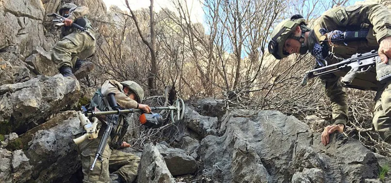 Zagros’a 4 koldan kuşatma