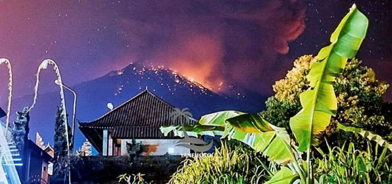 Sinabung Yanardağı'nda patlama