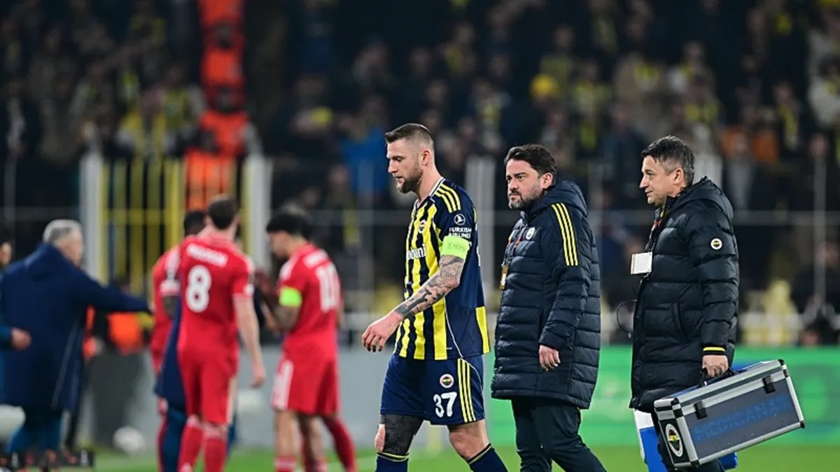 Fenerbahçe’de Skriniar sakatlığı sonrası rotasyon kararı: Tedesco’dan yeni plan