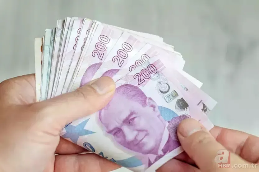 YENİ TRAFİK CEZALARI 2024: Zamlı trafik cezaları ne kadar oldu? Kırmızı ışık, drift atma, emniyet kemeri takmama, ehliyetsiz... 2