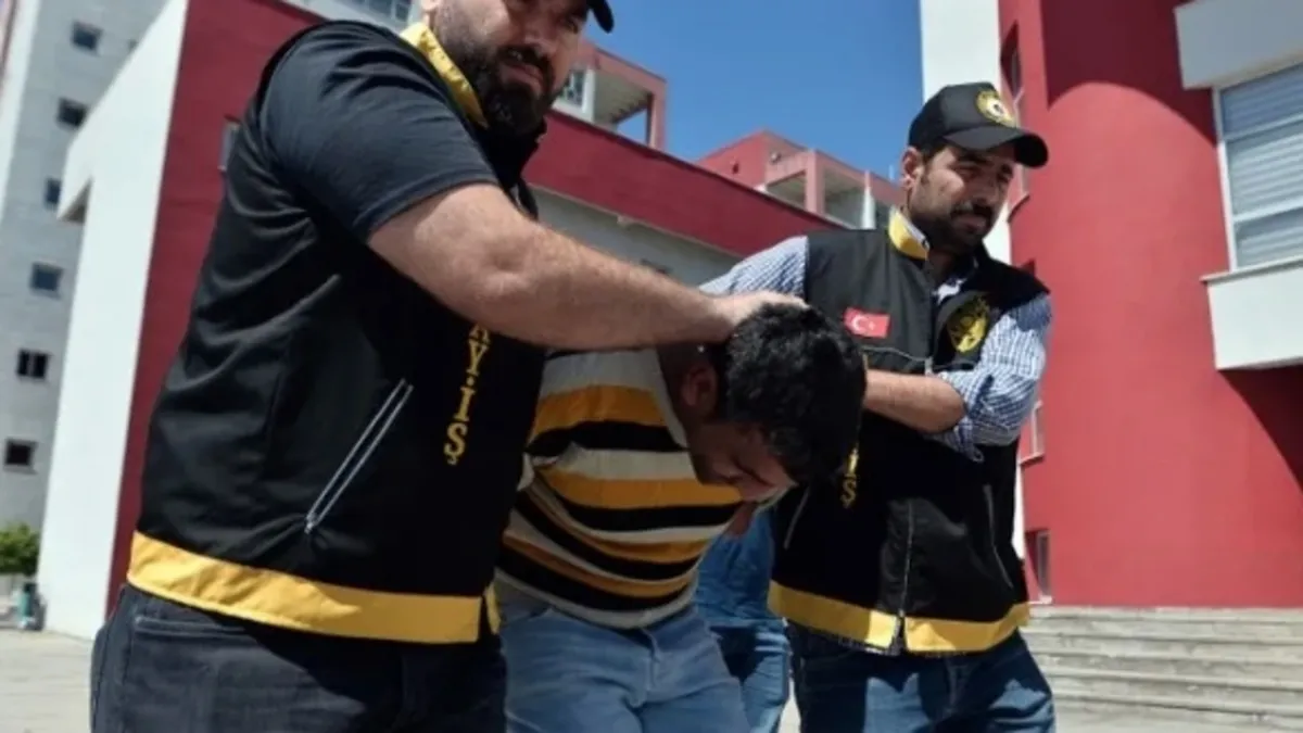 Eşi, kayınvalidesi ve kayınbiraderini öldüren Özgür Durmuş: Kanlı fotoğraflarını çekip paylaştım