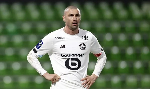 1620237062201.jpg Burak Yılmaz tarih yazmaya devam ediyor! Nisan ayının oyuncusu seçildi - 1