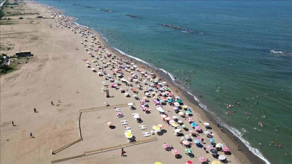 Uyarılar peş peşe geldi! Sakarya sahillerinde denize girmek yasaklandı!