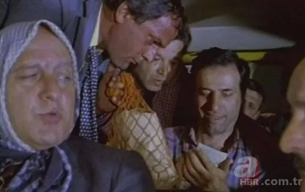 Kemal Sunal ve Nevra Serezli’nin başrolündeki Atla Gel Şaban filminde inanılmaz hata