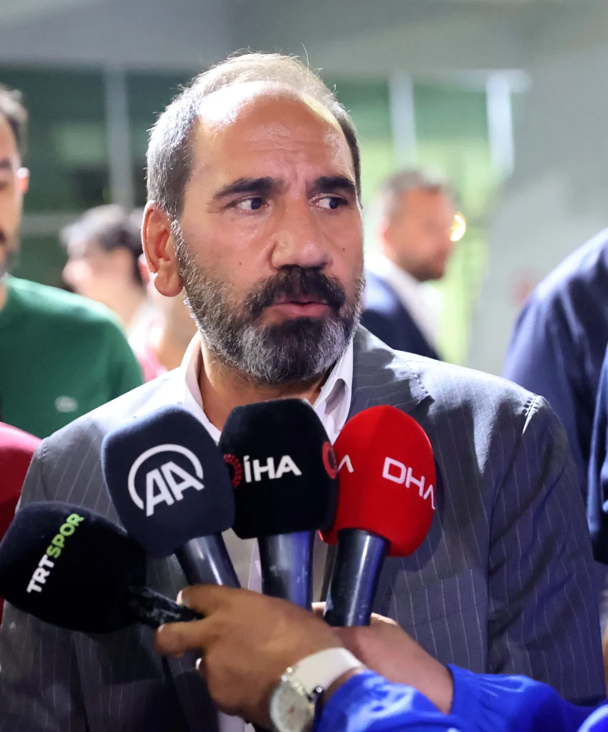 TFF'de İbrahim Hacıosmanoğlu yönetimi devam kararı aldı: 5 isim istifa etti, Vincenzo Montella ile yolların ayrıldığı bildirildi - 2