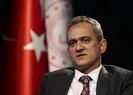 Bakan Özer öğrencilere müjdeyi verdi