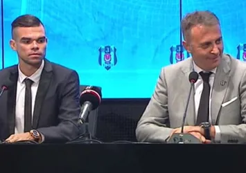 Beşiktaş'ın yeni transferi Pepe imzayı atıyor