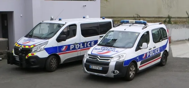 Fransa’da 40 kişilik Ermeni grubu Türk ailesine saldırdı: 4 yaralı