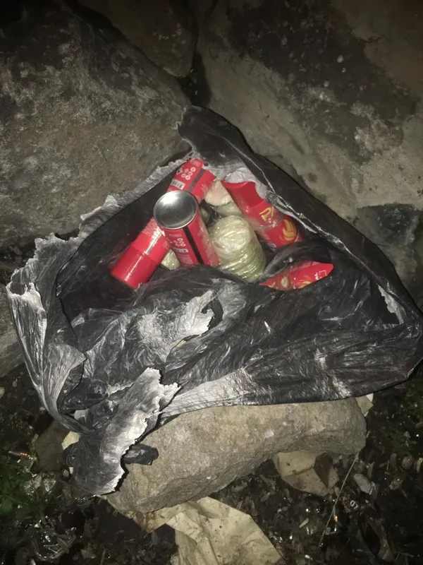 Son dakika: Diyarbakır'da 4 el yapımı patlayıcı ele geçirildi! 5 kişi yakalandı - 3