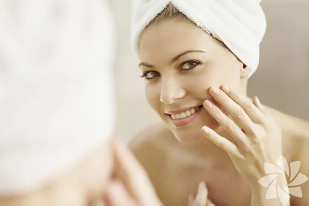 canan-karatay-mermer-cilt-recetesini-yazdi-binbir-para-dokmeye-gerek-yok-tek-sabunla-sivilce-leke-egzamayi-bic-1700598105872.jpg Canan Karatay mermer cilt reçetesini yazdı! Binbir para dökmeye gerek yok! Tek sabunla sivilce, leke, egzamayı bıçak gibi kesip atın! - 6