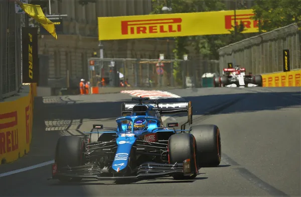 Formula 1 Azerbaycan Grand Prix'sini Sergio Perez kazandı - 7