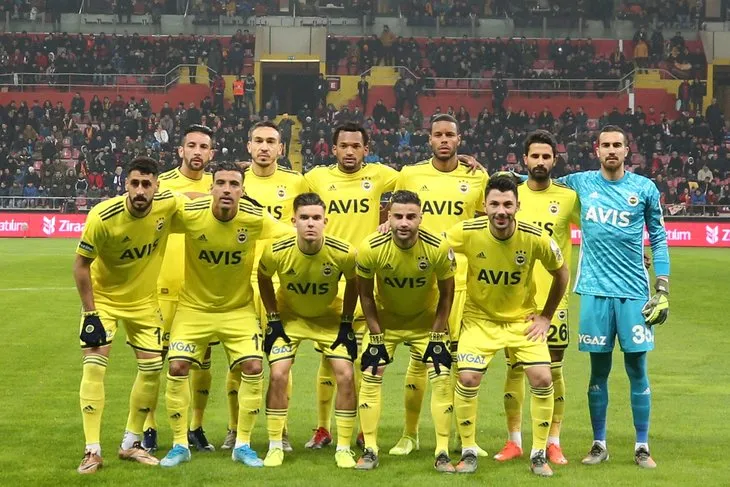 Fenerbahçe’den sürpriz golcü transfer hamlesi!