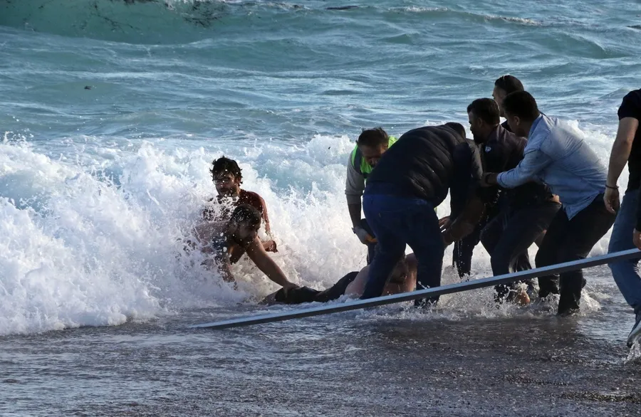 sifa-ararken-canindan-oldu-26-yasindaki-gencin-aci-sonu-1775217156578.jpg Şifa ararken canından oldu! 26 yaşındaki gencin acı sonu - 3