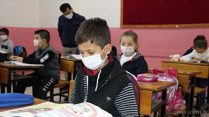 Bayramdan sonra okul var mı? 5 Mayıs Perşembe günü okullar tatil mi? Yarın okullar açık olacak mı? MEB takvimi... 6