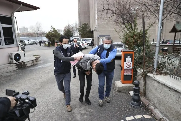 Ümitcan Uygun'un yakınlarından gazetecilere saldırı!