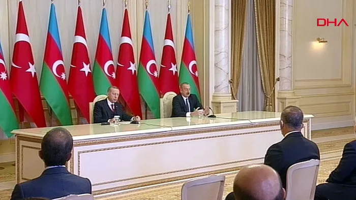 Son dakika: Zafer gününde tarihi imzalar atıldı! Başkan Erdoğan ve Aliyev’den önemli açıklamalar