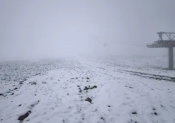 Erciyes'e mayısta kar yağdı!