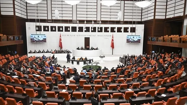 israilin-refah-katliamlarinin-lanetlenmesine-dair-karar-resmi-gazetede-1717020676196.jpeg İsrail'in Refah katliamlarının lanetlenmesine dair karar Resmi Gazete'de! - 2