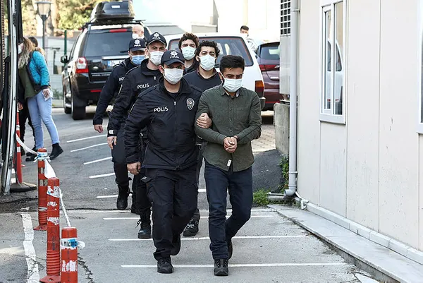 Kadıköy’de terör estiren Boğaziçi provokatörlerinden ikisi tutuklandı