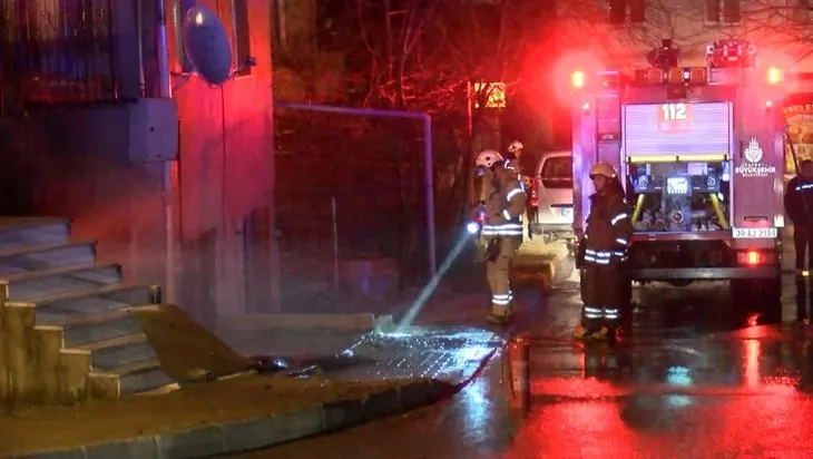 Ümraniye’de geceyi aydınlatan olay! Doğal gaz kutusu bomba gibi patladı