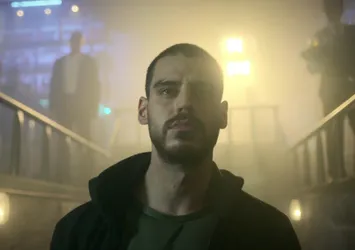 Yalnız Kurt ilk bölüm izle