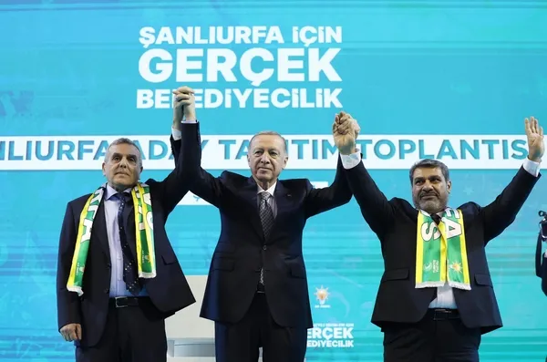 baskan-recep-tayyip-erdogandan-chp-ve-ozgur-ozele-cok-sert-sozler-bu-parti-milli-iradeye-ihanet-etti-1707308555360.jpeg Başkan Recep Tayyip Erdoğan'dan CHP ve Özgür Özel'e çok sert sözler: Bu parti milli iradeye ihanet etti - 1