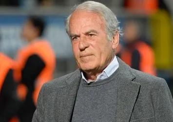 Mustafa Denizli hastaneye kaldırıldı!
