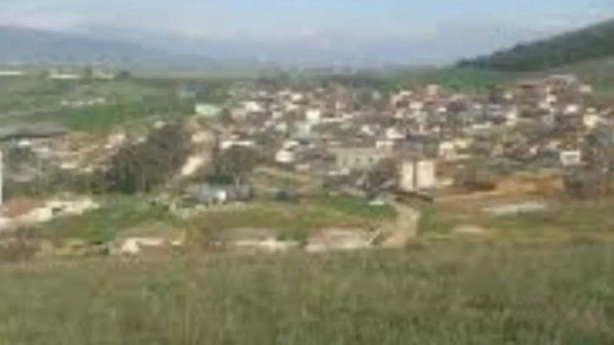 Şehre yakın Tire'nin Karateke köyünde