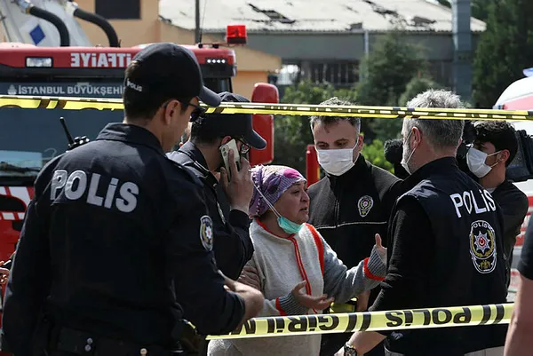 1651256212912.jpg İstanbul'da patlama yaşanan fabrikada çarpıcı detay! Geçtiğimiz yıl mühürlenmiş... - 7