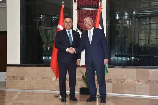 Son dakika: Dışişleri Bakanı Mevlüt Çavuşoğlu'ndan Ramallah’ta önemli açıklamalar - 2