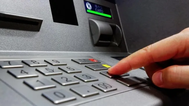 Hazine ve Maliye Bakanlığından vatandaşlara uyarı: Bakan Elvan’ın ATM’lerle ilgili bir açıklaması yok