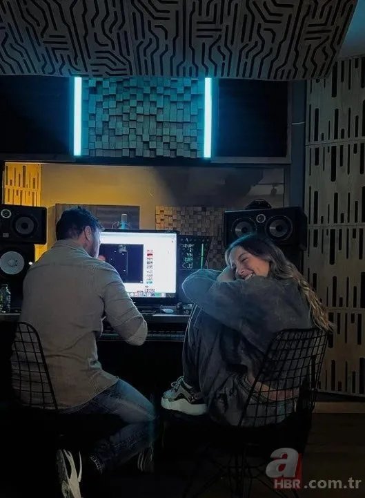 Sinan Akçıl pişti üstüne pişti yaşadı! Burcu Kıratlı ve Aleyna Kalaycıoğlu ile köşe kapmaca oynadı 14